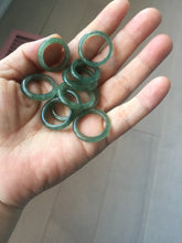 Load image into Gallery viewer, 100% natural type A ice watery dark green/gray/black(冰油青) jadeite jade band ring AU83