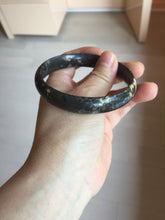 Load image into Gallery viewer, 59.5mm 100% natural black background with white/yellow/red flowers Plum blossom Jade(梅花玉) bangle SY98-5