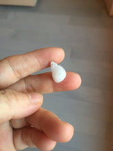 Load image into Gallery viewer, Type A 100% Natural green white purple 3D Jadeite conch pendant PD188