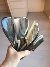 Load image into Gallery viewer, 15.5cm 100% Natural black yellow Buffalo Horn Comb with flaws group AW9