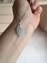 Load image into Gallery viewer, 100% Natural type A green/white/gray small crab claws jadeite Jade pendant necklace group BP116