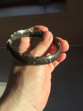 Load image into Gallery viewer, 59.5mm 100% natural black background with white/yellow/red flowers Plum blossom Jade(梅花玉) bangle SY98-5