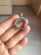 Load image into Gallery viewer, 18.5mm 8 1/2 100% natural type A dark green/gray/black Guatemala jadeite jade band ring BP153