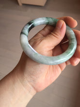 Load image into Gallery viewer, 55.8mm certified 100% natural Type A light green white purple with green floating flowers round cut jadeite jade bangle BS94-6610