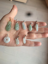 Load image into Gallery viewer, 100% Natural type A icy oily dark green Jadeite Jade seashell (福贝)  pendant F146