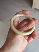 Load image into Gallery viewer, 50.5mm certified 100% natural Type A light yellow round cut jadeite jade bangle BS8-9570