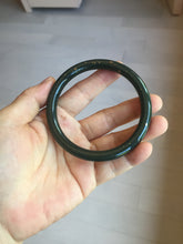 Load image into Gallery viewer, 60.8mm 100% Natural dark green/black meteorite Stellar Night sky slim round cut nephrite bangle HT118-0759