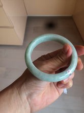 Load image into Gallery viewer, 56.6mm Certified Type A 100% Natural green Jadeite Jade bangle w94-2833