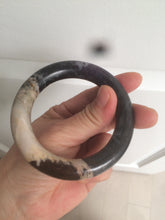 Load image into Gallery viewer, 53.4mm 100% natural chubby pink/black/brown rose stone (Rhodonite) round cut bangle XY69