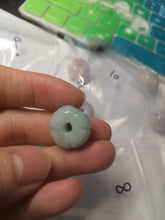 Load image into Gallery viewer, 16mm 100% natural light green/purple carved lotus jadeite jade beads K120