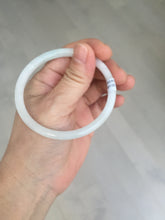 Load image into Gallery viewer, 56mm 100% natural Type A light green white slim round cut jadeite jade bangle AD107-8108