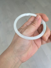 Load image into Gallery viewer, 56mm 100% natural Type A light green white slim round cut jadeite jade bangle AD107-8108