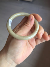 Load image into Gallery viewer, 50.5mm certified 100% natural Type A light yellow round cut jadeite jade bangle BS8-9570