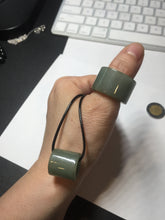 Load image into Gallery viewer, 100% natural type A black/dark green/gray (油青) broad jadeite jade band ring thumb ring bead set BN79