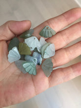 Load image into Gallery viewer, 18x11mm Type A 100% icy watery natural green blue purple white seashell/wing jadeite Jade Pendant necklace group F156