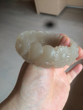 Load image into Gallery viewer, 55mm 100% natural light pale pink/gray/beige Quartzite (Shetaicui jade) carved flowers bangle SY51