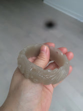 Load image into Gallery viewer, 55mm 100% natural light pale pink/gray/beige Quartzite (Shetaicui jade) carved flowers bangle SY51