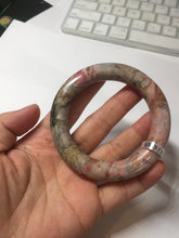 Load image into Gallery viewer, 53.3mm 100% natural pink brown black chubby round cut rose stone (Rhodonite)bangle SY121