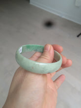 Load image into Gallery viewer, 52.5mm certified 100% natural Type A sunny green red yellow thin jadeite jade bangle GL19-1-4129