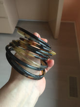 Load image into Gallery viewer, 60-62mm 100% Natural black brown beige slim Buffalo Horn bangle group CB54