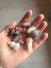 Load image into Gallery viewer, 100% natural icy purple/brown/red Quartzite (jinsi jade, 金丝玉) Golden Silk Jade gourd ( 葫芦, 福禄) pendant/handhold worry stone/desk decor SY73