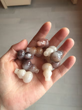 Load image into Gallery viewer, 100% natural icy purple/brown/red Quartzite (jinsi jade, 金丝玉) Golden Silk Jade gourd ( 葫芦, 福禄) pendant/handhold worry stone/desk decor SY73