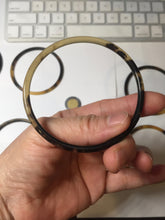 Load image into Gallery viewer, 60-62mm 100% Natural black brown beige slim Buffalo Horn bangle group CB54