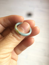 Load image into Gallery viewer, 100% natural type A light green/blue Guatemala jadeite jade band ring C123