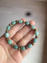 Load image into Gallery viewer, 9.2x8.1mm 100% natural type A green jadeite jade olive shape(LU LU TONG) beads bracelet AZ23