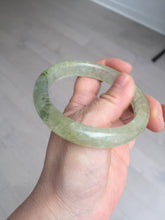 Load image into Gallery viewer, 58.8mm 100% natural fresh icy green mica bangle SY75