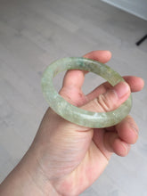 Load image into Gallery viewer, 58.8mm 100% natural fresh icy green mica bangle SY75