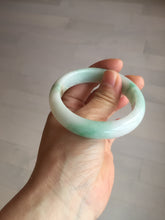 Load image into Gallery viewer, 53mm 100% natural certified sunny green/white(白底青) jadeite jade bangle BK81-5255