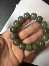 Load image into Gallery viewer, 100% Natural 13.8x12.5mm dark green/gray/brown vintage style nephrite Jade bead bracelet HF76