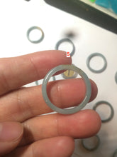 Load image into Gallery viewer, 100% natural type A light green/blue Guatemala jadeite jade band ring C123