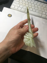 Load image into Gallery viewer, 17.5cm 100% Natural light green Xiu Jade Serpentine vantage carved peony hairpin AW24