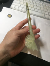 Load image into Gallery viewer, 17.5cm 100% Natural light green Xiu Jade Serpentine vantage carved peony hairpin AW24