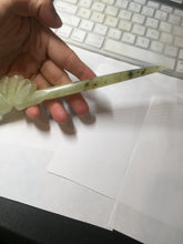 Load image into Gallery viewer, 17.5cm 100% Natural light green Xiu Jade Serpentine vantage carved peony hairpin AW24