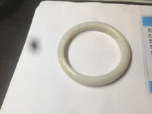Load image into Gallery viewer, 56mm Certified type A 100% Natural green/yellow Jadeite bangle D122-8933