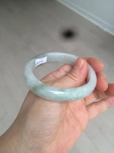 Load image into Gallery viewer, 51.5mm certified 100% natural Type A light green/white oval jadeite jade bangle AZ124-2782