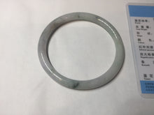 Load image into Gallery viewer, 58mm certified 100% natural type A light green/purple with green fly flowers round cut jadeite jade bangle BN55-3123