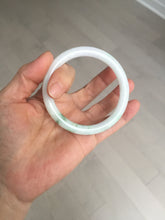 Load image into Gallery viewer, 55.4mm Certified 100% Natural type green/white with green floating flowers round cut Jadeite Jade bangle BK86-4660
