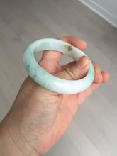 Load image into Gallery viewer, 53mm 100% natural certified sunny green/white(白底青) jadeite jade bangle BK81-5255