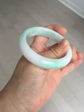 Load image into Gallery viewer, 53mm 100% natural certified sunny green/white(白底青) jadeite jade bangle BK81-5255