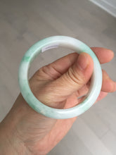 Load image into Gallery viewer, 53mm 100% natural certified sunny green/white(白底青) jadeite jade bangle BK81-5255
