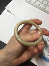 Load image into Gallery viewer, 50.5mm certified 100% natural Type A light yellow round cut jadeite jade bangle BS8-9570