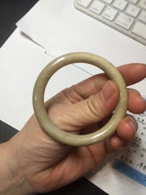 Load image into Gallery viewer, 50.5mm certified 100% natural Type A light yellow round cut jadeite jade bangle BS8-9570