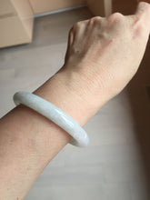 Load image into Gallery viewer, 54.5mm Certified Type A 100% Natural light green/purple round cut Jadeite Jade bangle AM98-2799