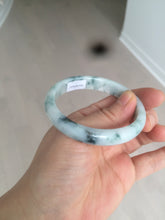 Load image into Gallery viewer, 51.5mm certified 100% natural Type A light green/white with green floating flowers oval jadeite jade bangle AM83-1631