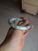 Load image into Gallery viewer, 55.5mm certificated Type A 100% Natural light green/white with green floating flowers Jadeite Jade bangle AM82-1632