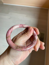 Load image into Gallery viewer, 58mm 100% natural rose pink round cut rose stone (Rhodonite)bangle sy4